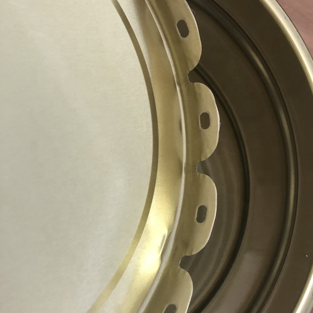 Round metal paint bucket, 10L small paint bucket with flowered metal lid