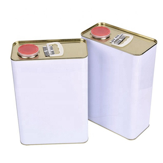 White square 10 L bucket with lid
