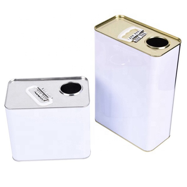 White square 10 L bucket with lid